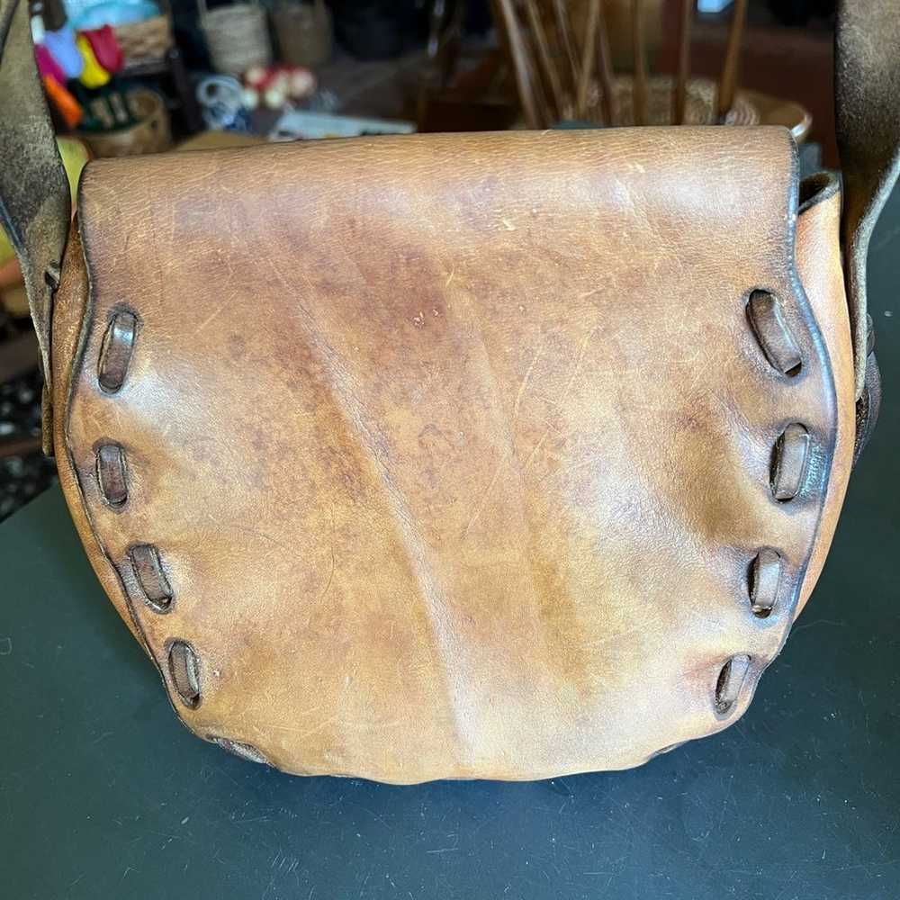 Hand-tooled Leather Handbag - image 4