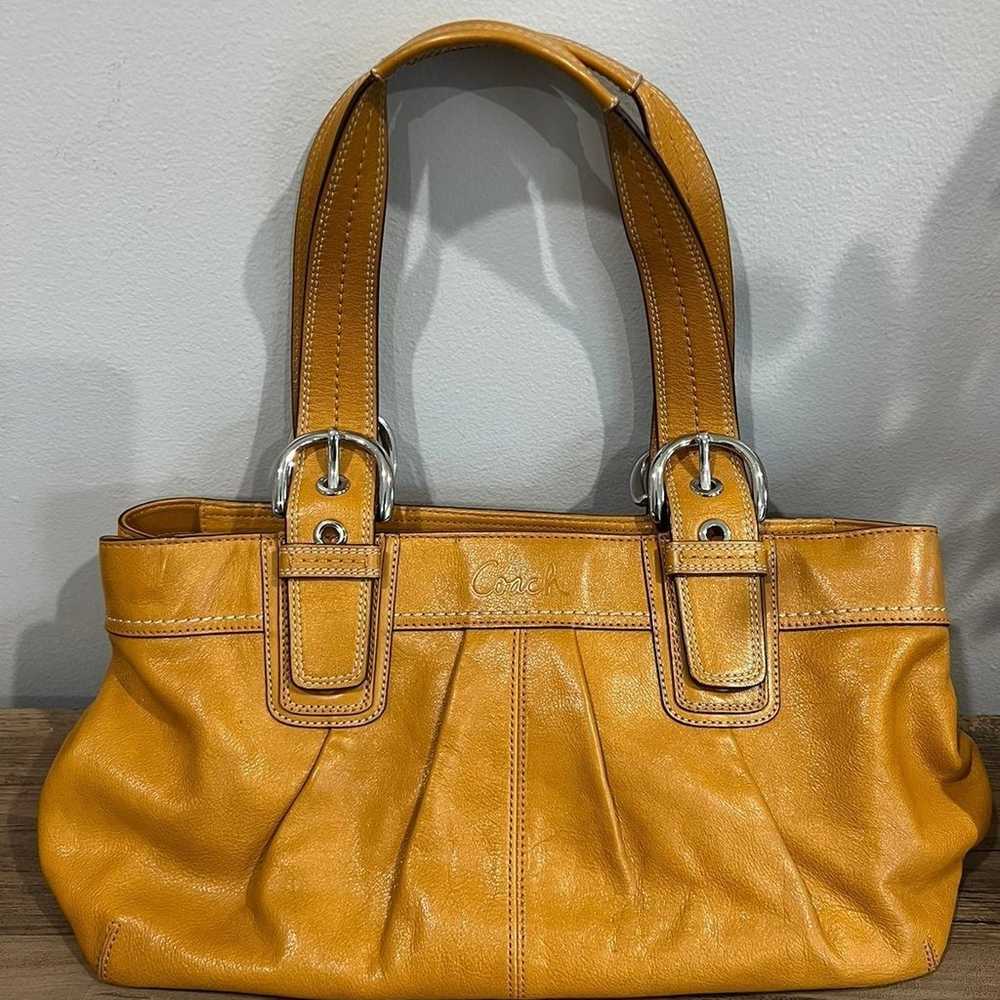 Gorgeous Leather Vintage Coach Shoulder Bag Purse - image 2