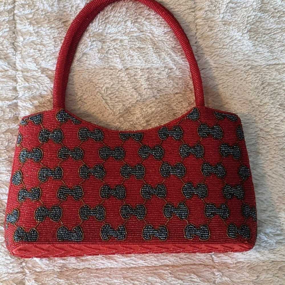 Vintage beaded purse with beautiful bow print - image 5