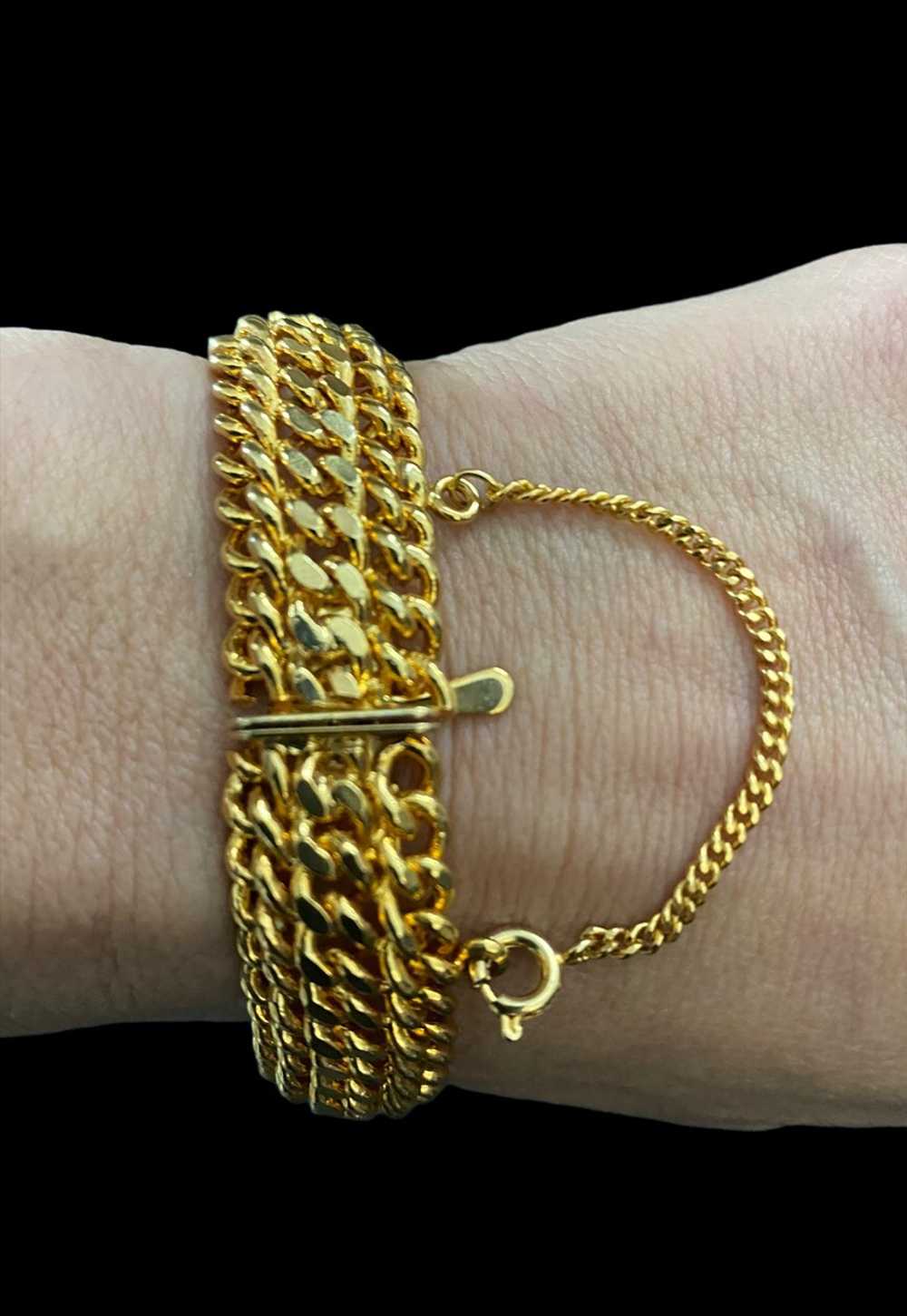 80's Vintage Ladies Bracelet Gold Costume Jewelle… - image 2