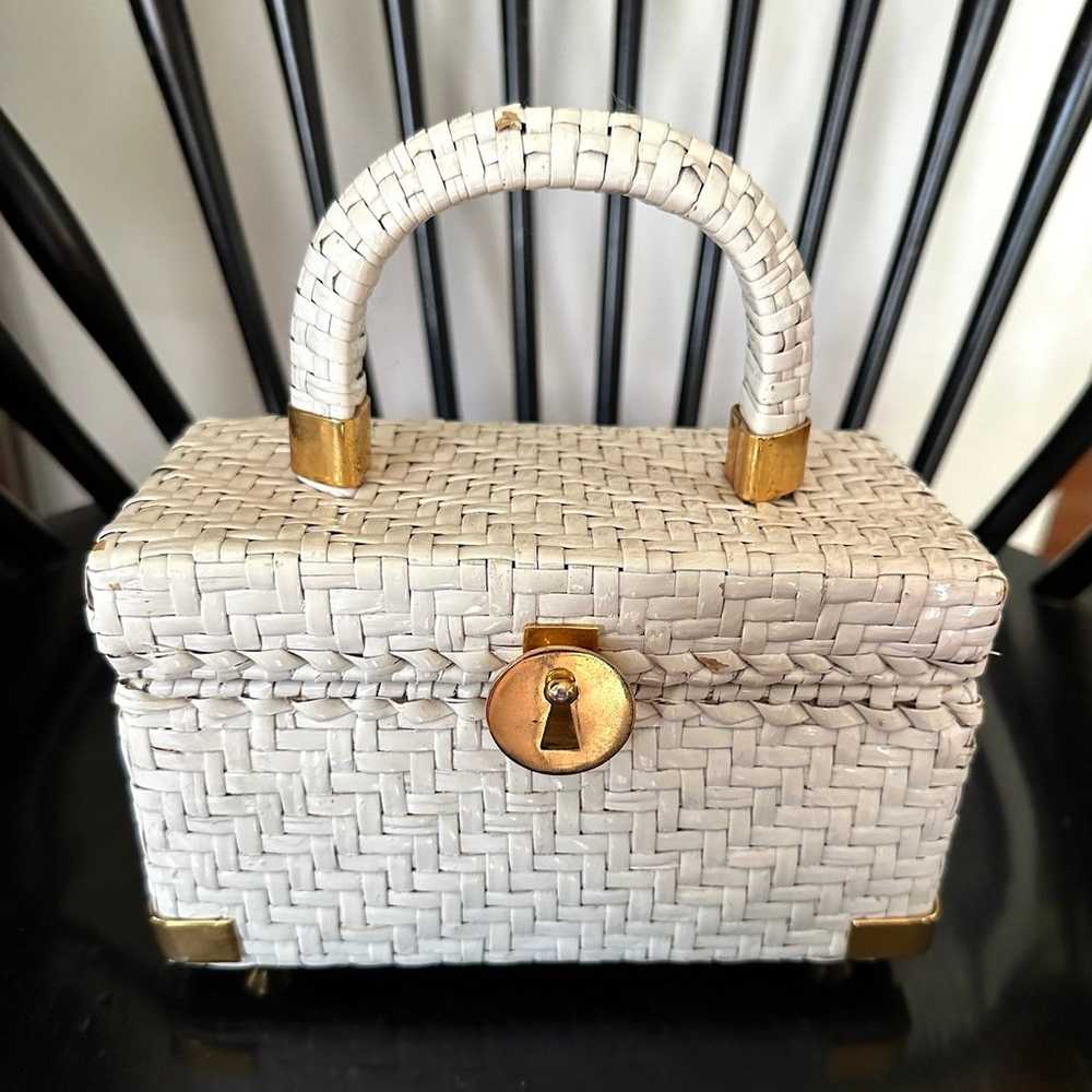 Vintage 1960's Koret White Woven Wicker Box Purse… - image 8