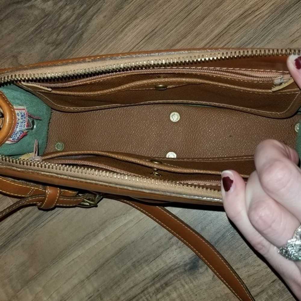 Classic Vintage Dooney and Bourke Crossb - image 4