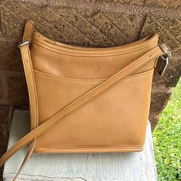 COACH Mambo Honey Golden Tan Silver Small Vintage 