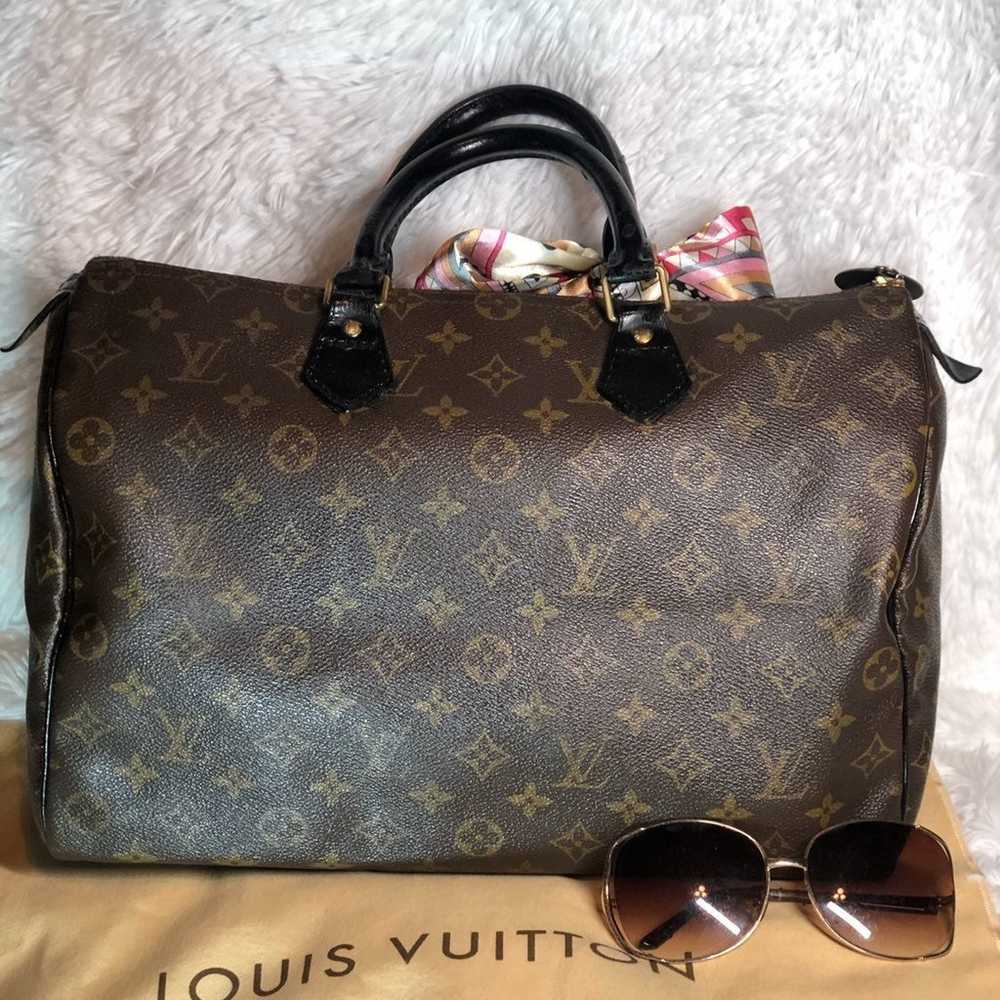 Authentic Louis Vuitton Speedy 35 - image 4