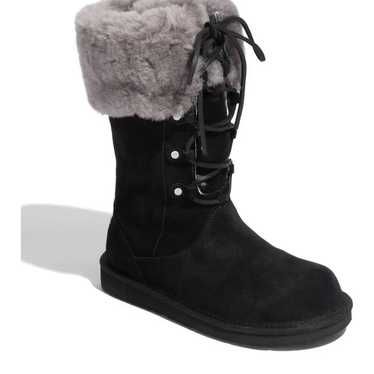 Lightly worn ugg montclair - Gem