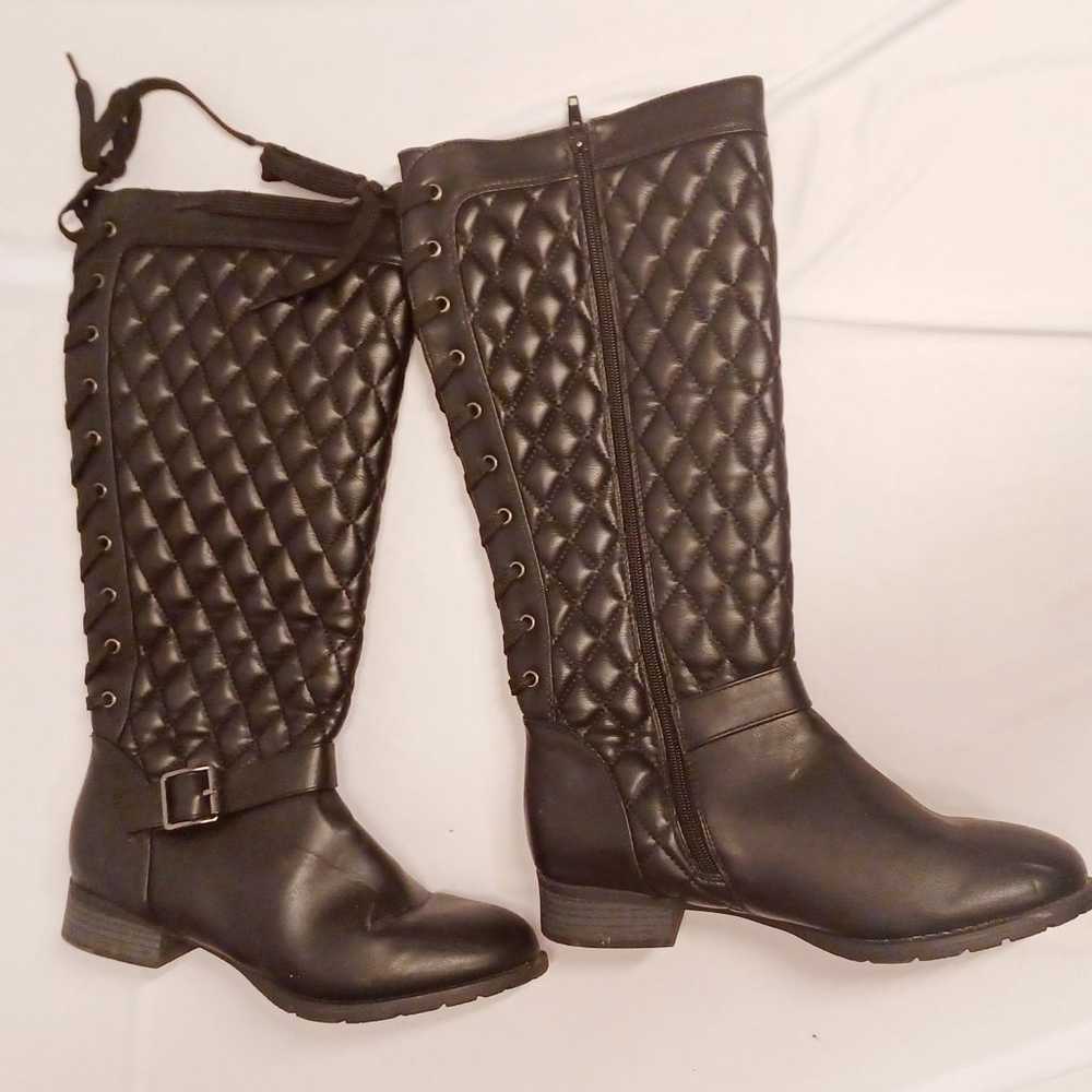 Shoedazzle Stormi Boots 10 and matching bag - image 2