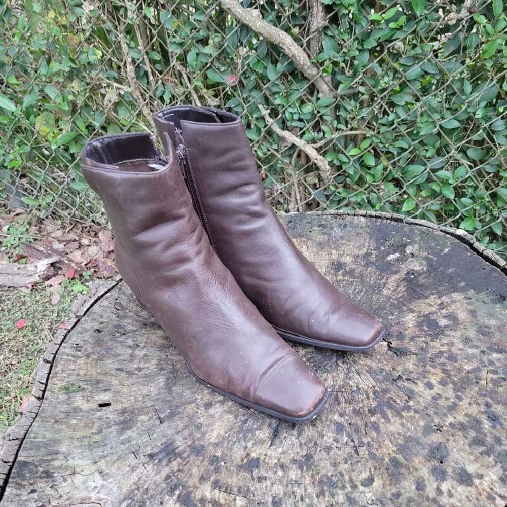 Women Vintage Leather Brown Ankle Boots Size 8.5M… - image 1