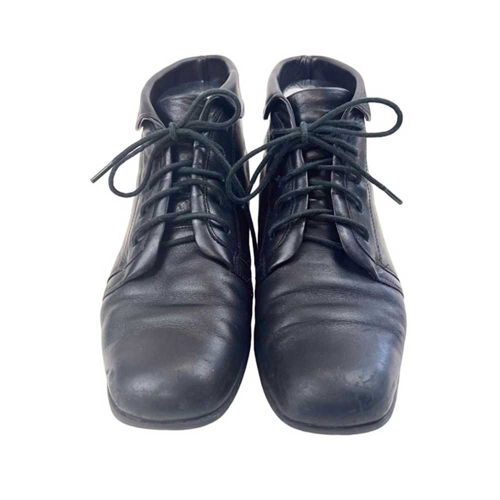 Vintage Leather Ankle Lace Up Booties Ladies 8M U… - image 2