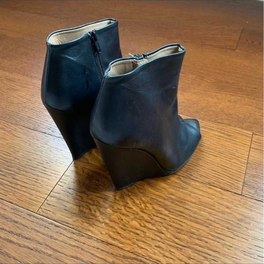 ZARA VINTAGE OPEN TOE LEATHER WEDGE PLATFORM BOOT… - image 5