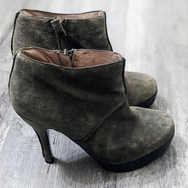 Modern Vintage Platform Shoes