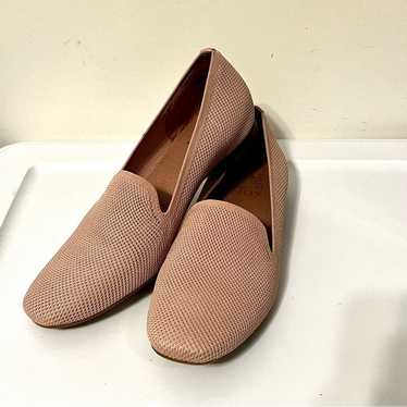 NEW Nude Naturalizer Loafer - image 1