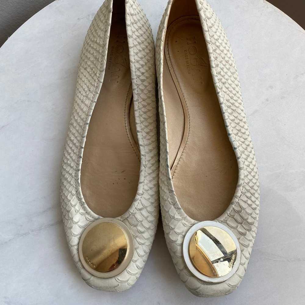 Designer Vintage Flats Size 8.5 - image 2