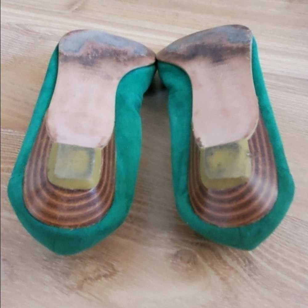 Retro green suede shoes - image 5