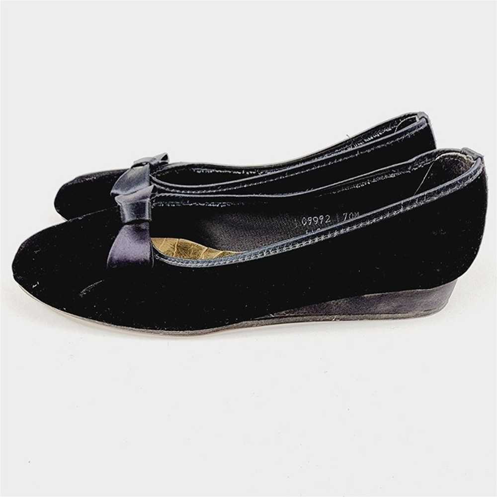 Vintage Oomphies Black Velvet Slippers House Shoe… - image 3