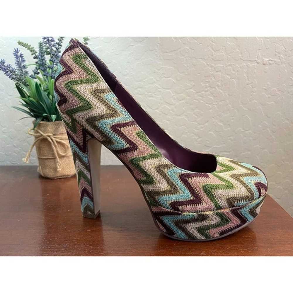 Madden Girl Womens Malley Chevron Heels Pumps Pla… - image 4