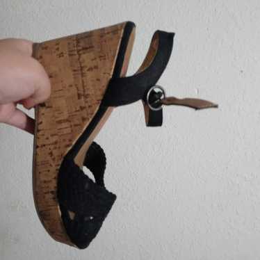 Heeled shoe - image 1