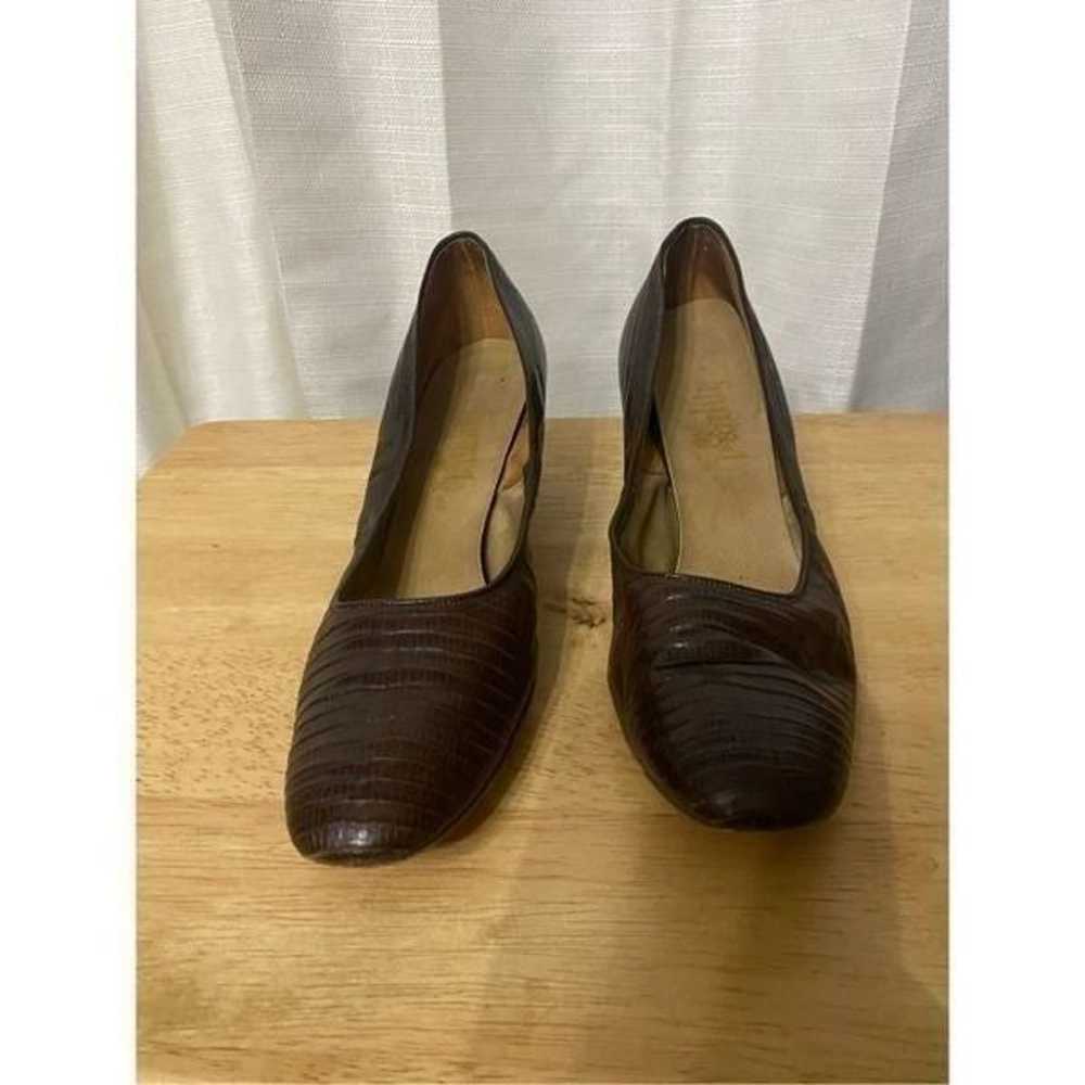 Vitality vintage croc leather block heels size 9 - image 2