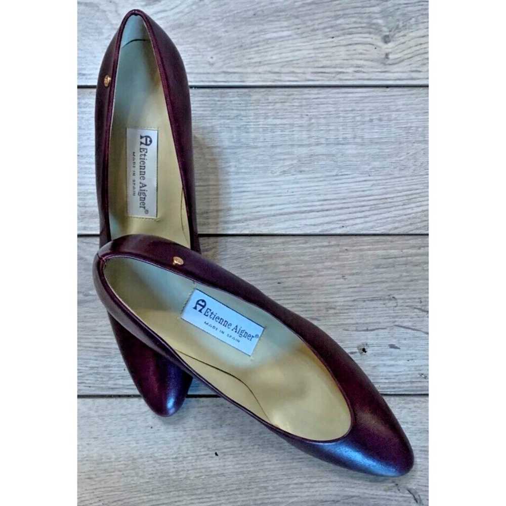 Etienne Aigner Womens Cognac Classic Vintage Pump… - image 2