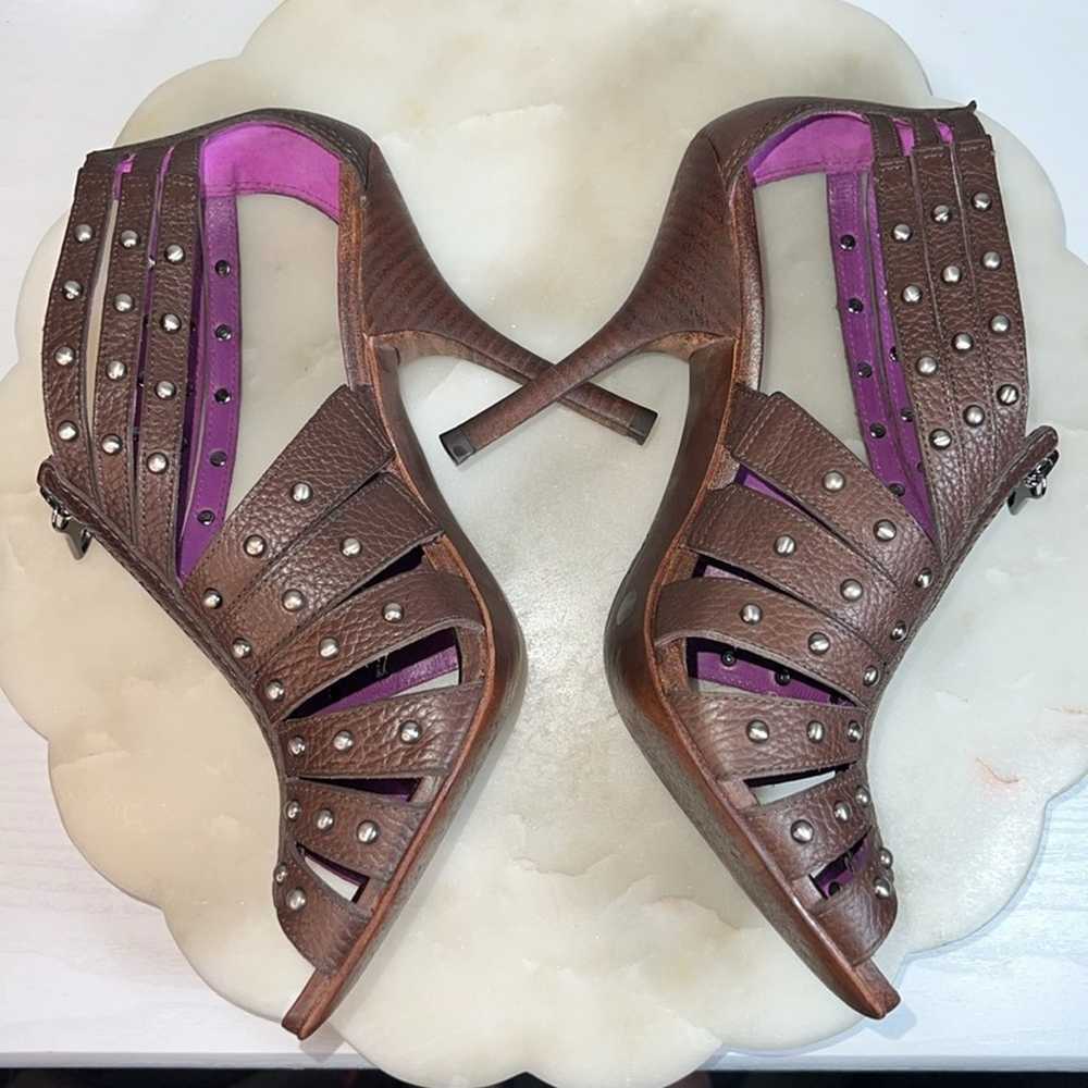 BCBGMaxAzria Brown high heel sandals shoes with s… - image 7