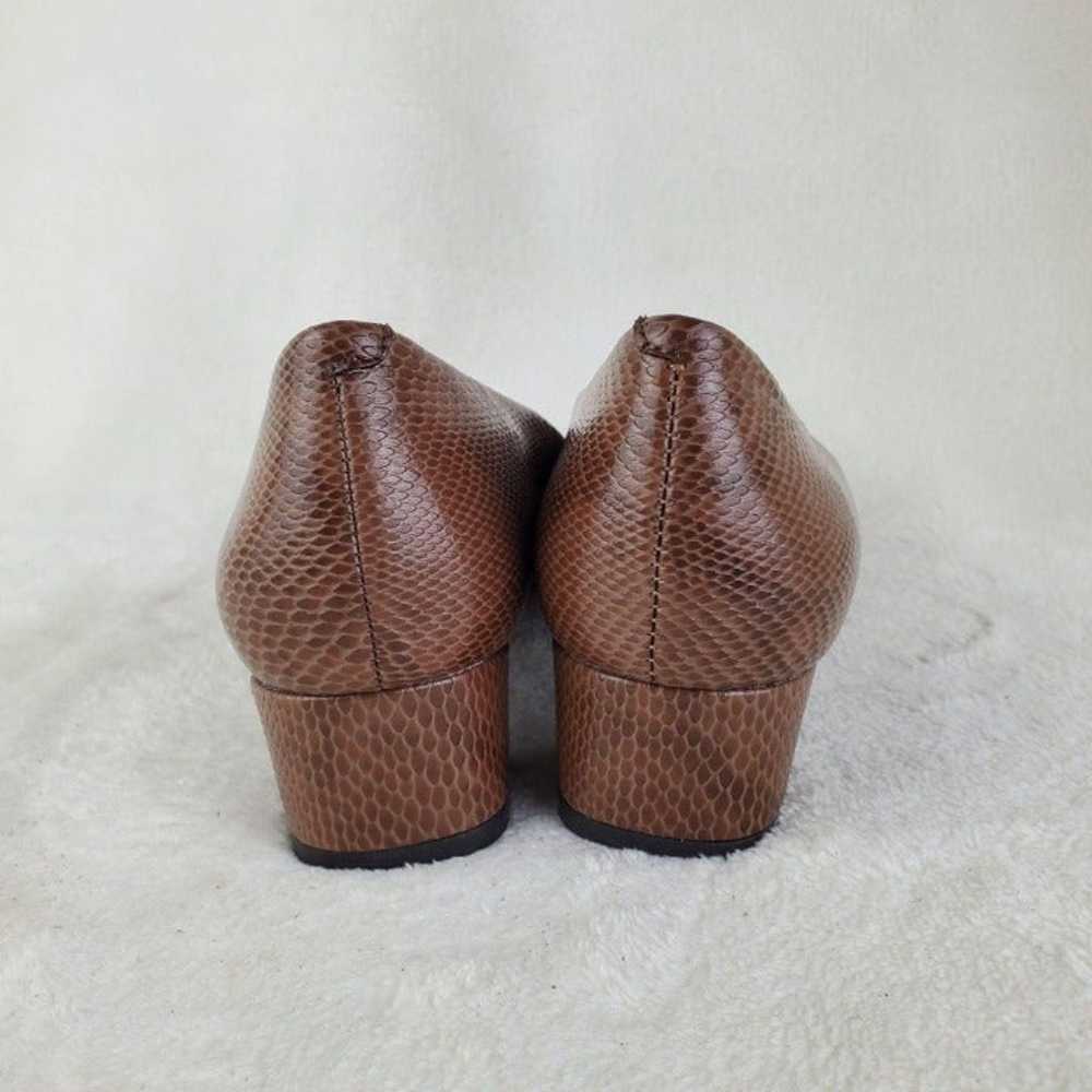 Easy Spirit Brown Block Heel Pump Size 8 - image 6