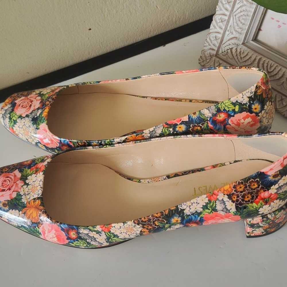 Vintage Nine West floral patent wolencia low heel - image 2