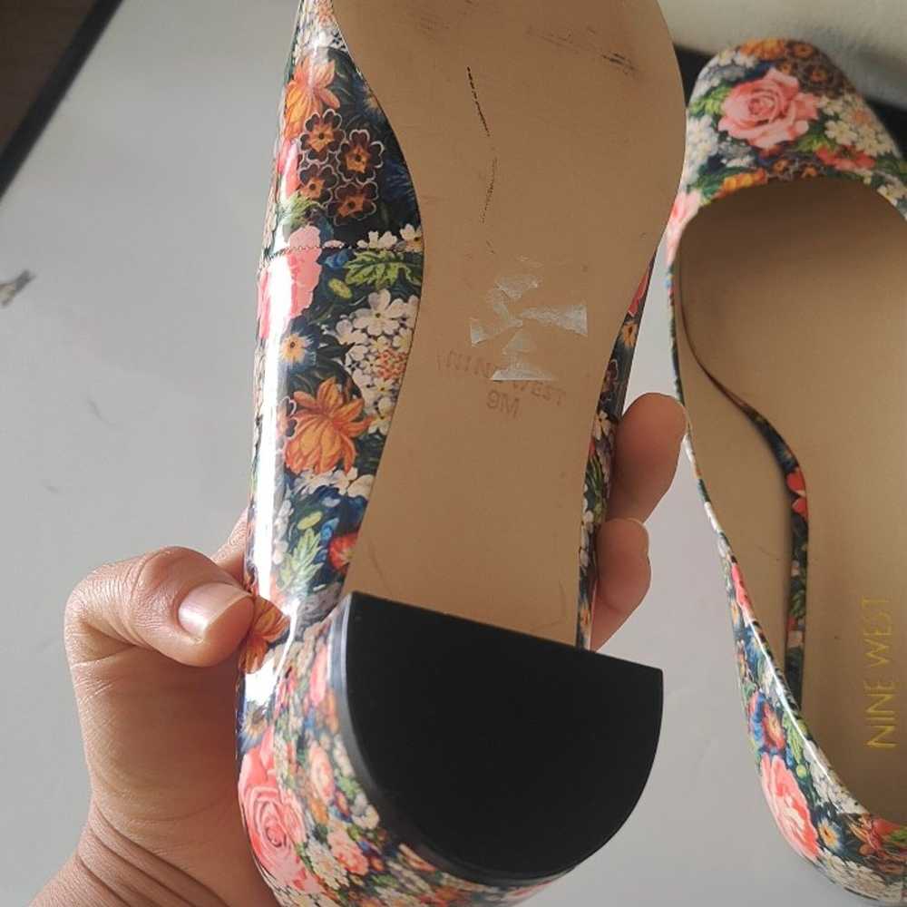 Vintage Nine West floral patent wolencia low heel - image 5