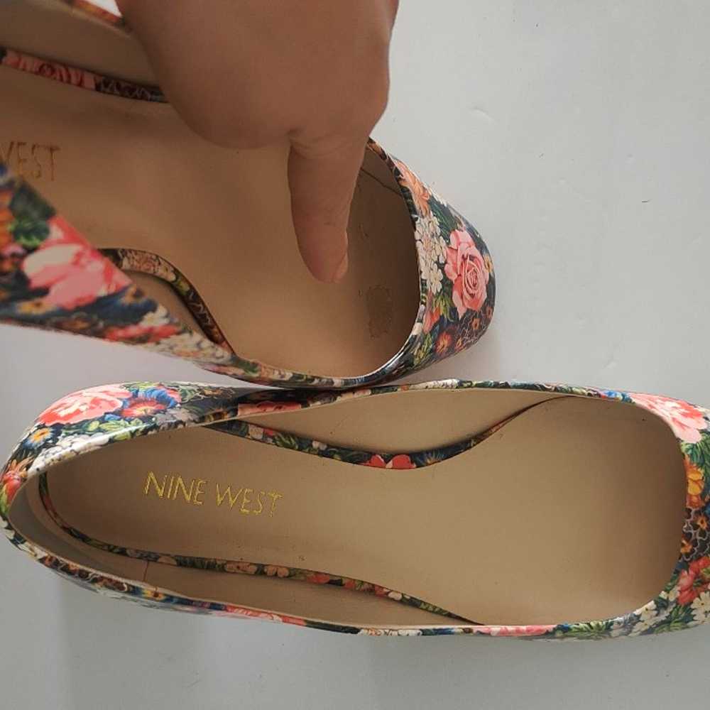 Vintage Nine West floral patent wolencia low heel - image 6