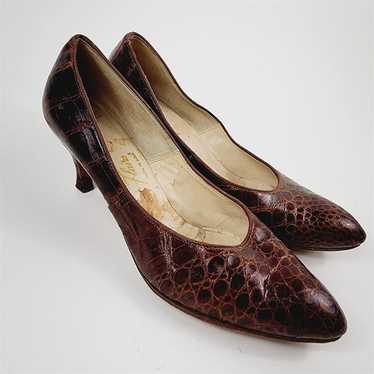 Vintage Foot Flairs Brown Alligator Leather Kitte… - image 1