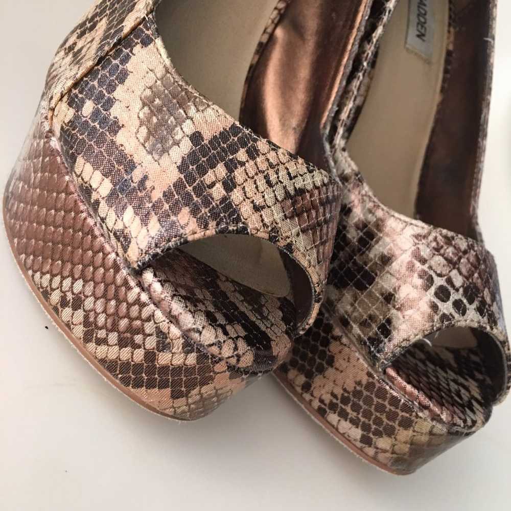 Vintage Steve Madden Platforms Sz 9 - image 3