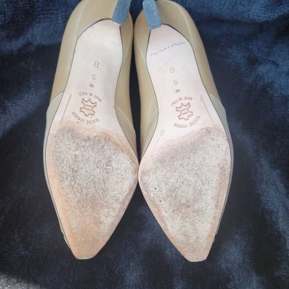 Amalfi Vintage Pumps size 5B - image 2