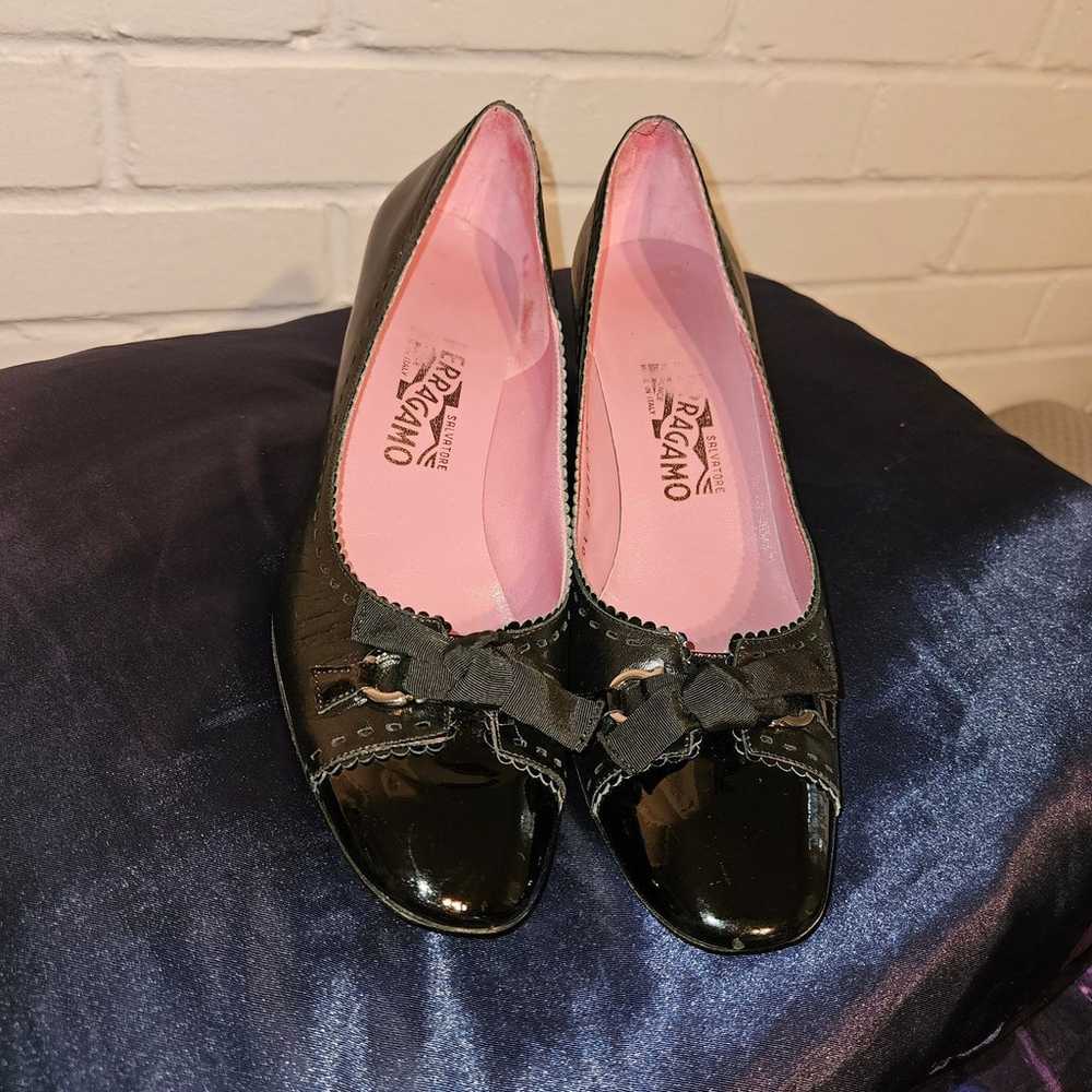 Vintage Salvatore Ferragamo Black Gancini Patent … - image 2