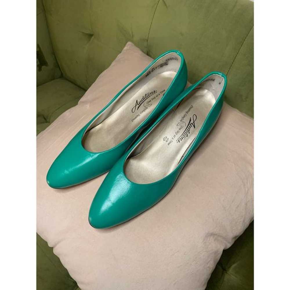 90s Vintage Pumps in Green Leather by Auditions -… - image 3