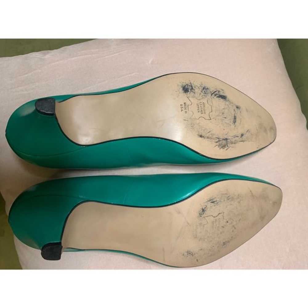 90s Vintage Pumps in Green Leather by Auditions -… - image 8