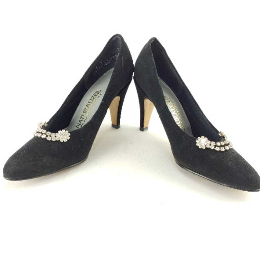 Vintage Women's Naturalizer Black High Heels Pump… - image 4