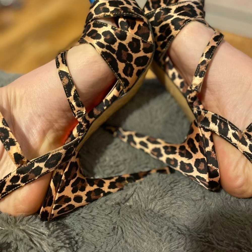 Betsey Johnson Leopard Heels 7.5 - image 8