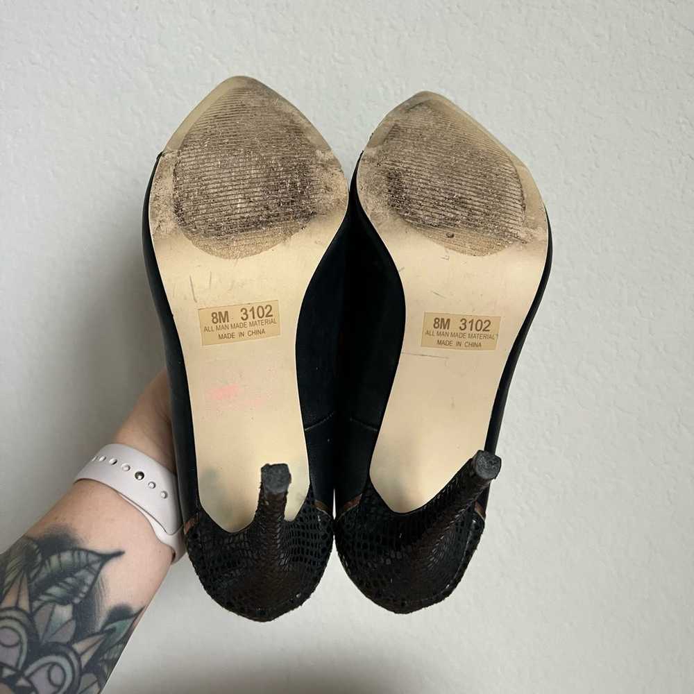 Vintage Cato Black and Gold Pumps Size 8M - image 8