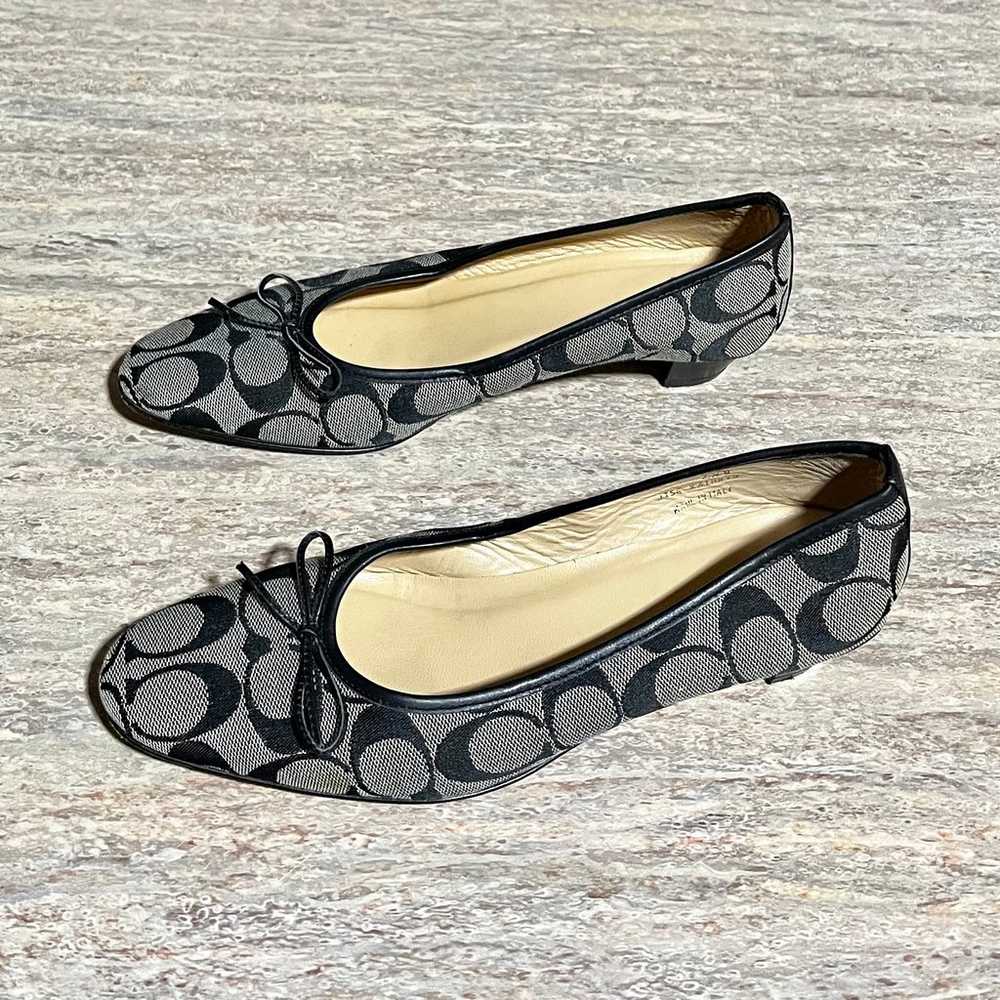 Coach Kathryn vintage signature shoes with small … - image 3