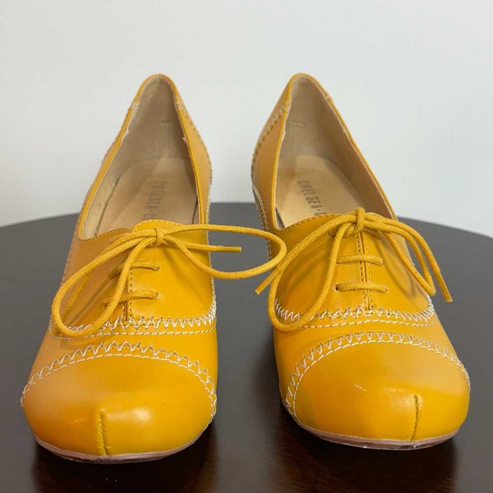 F23 - Yellow Chelsea Crew Heels - Size 40 / 9.5 - image 3