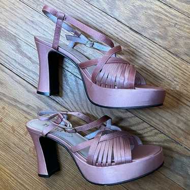 Mudd Vintage Y2K Pink Rita Sandals Sz. 6 - image 1