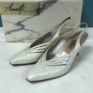 Vtg Amalfi ivory porcelin luster calf leather wome