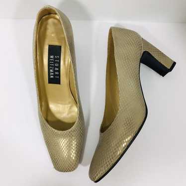 Vintage Stuart Weitzman Gold Heels EUC