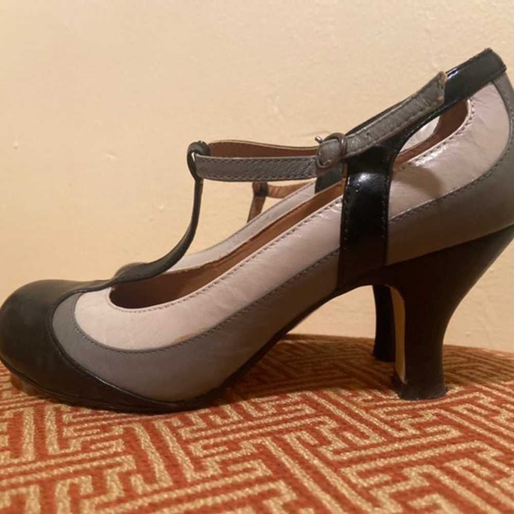 Vintage ModCloth T Ankle Strap Pin Up Low Heels s… - image 1