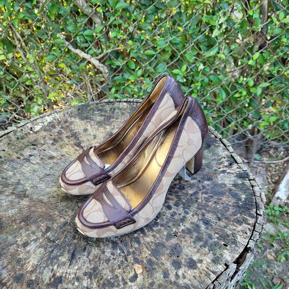 Vintage Women Signature Coach Stacked Heel Pumps … - image 2