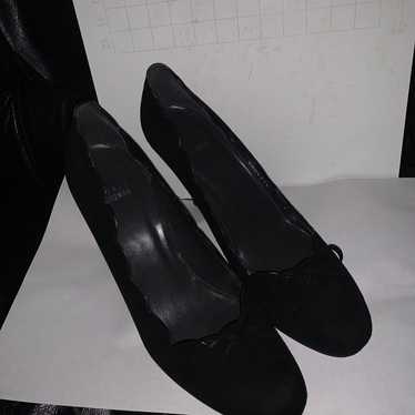 Vintage Stuart Weitzman Suede Pumps - image 1