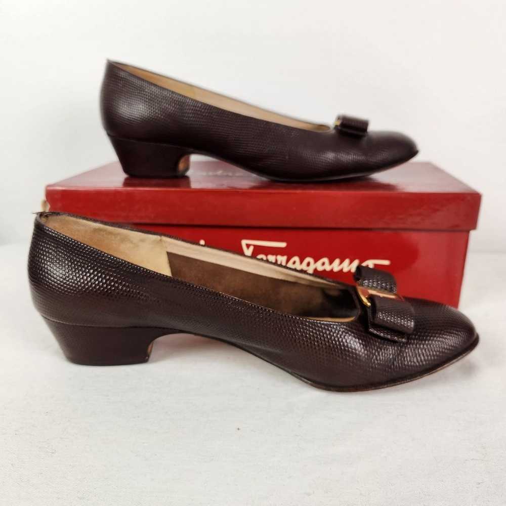 Vintage Salvatore Ferragamo 70s Vara Heels 9 - image 2