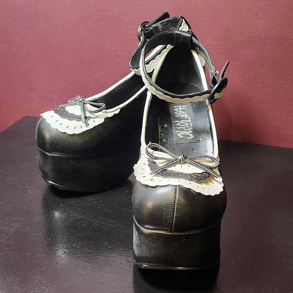 Vintage Hot Topic Gothic Lolita Jane Shoes - image 2