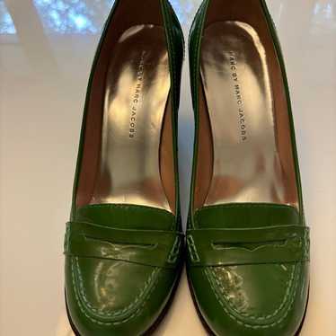 Marc Jacobs Green Patent Leather size 39 heels - image 1