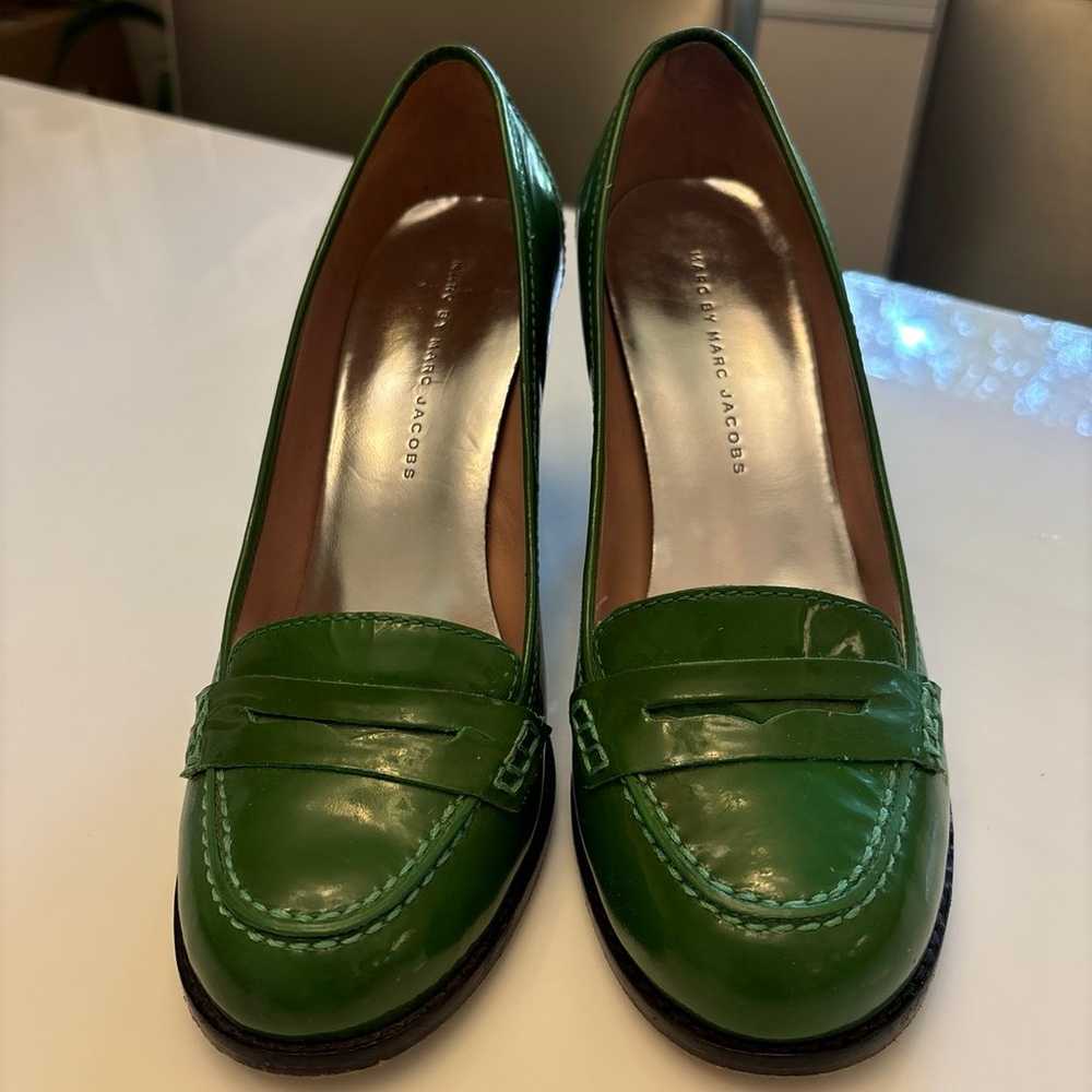 Marc Jacobs Green Patent Leather size 39 heels - image 9