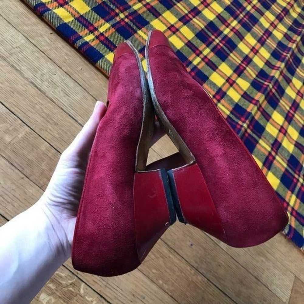 Vintage Chanel Suede Red Kitten Heels - image 6