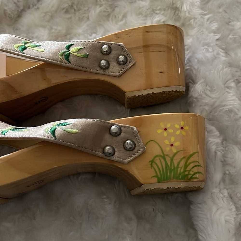 Woodies Vintage Shoes Wooden Sandals HAND PAINTED… - image 7